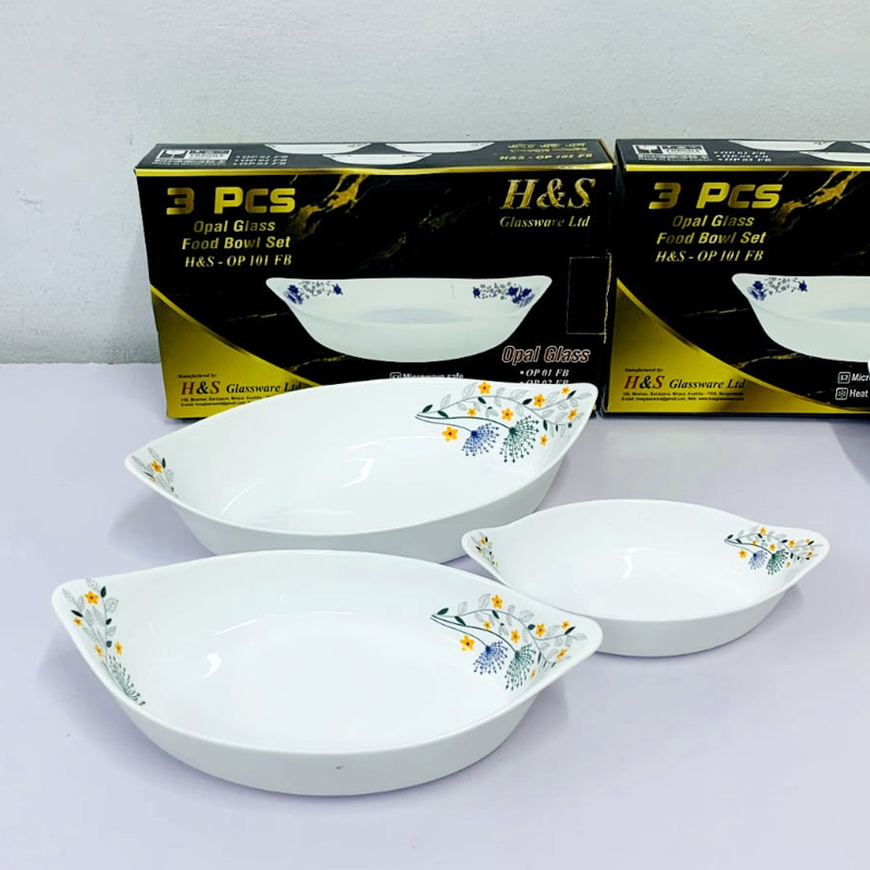 Pyrex Serving Dish Set